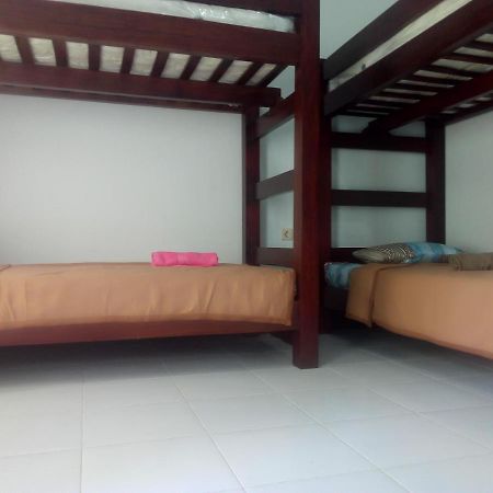 Ariata Arya Hostel Kuta  Extérieur photo